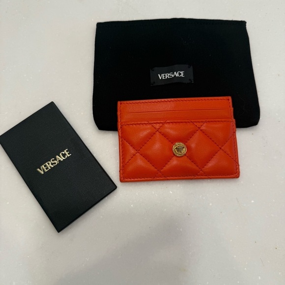 VERSACE Orange Quilted 100% Leather Card Case BRAND NEW - Picture 2 of 10